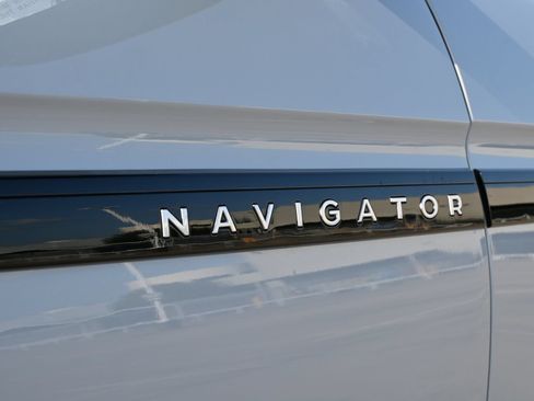 Used 2026 Lincoln Navigator Black Label AWD/4WD image 20