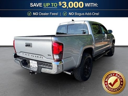 Used 2020 Toyota Tacoma SR5 RWD image 7