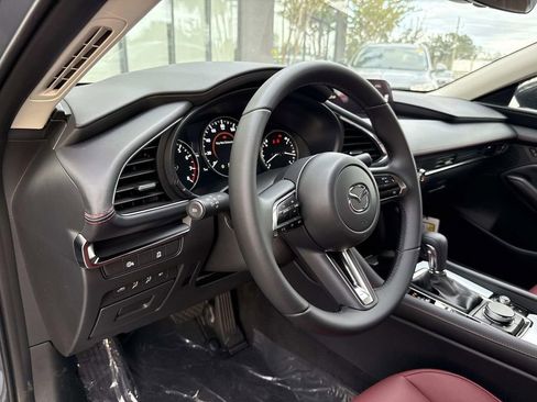 New 2026 MAZDA MAZDA3 Carbon image 25