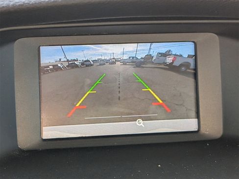 Used 2015 Ford Focus SE image 16