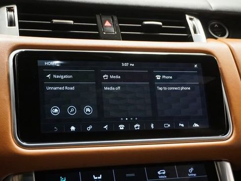 Used 2022 Land Rover Range Rover Sport SVR image 28