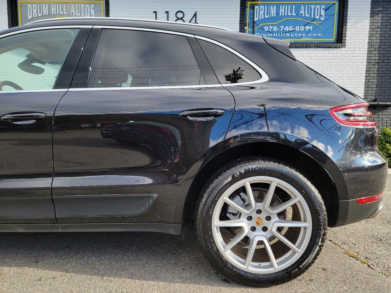 Used 2016 Porsche Macan S AWD/4WD image 10