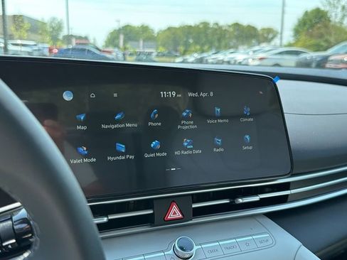 New 2026 Hyundai Elantra Limited FWD image 26