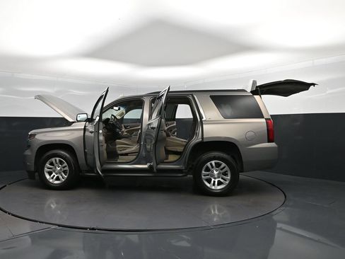 Used 2017 Chevrolet Tahoe LT RWD image 46