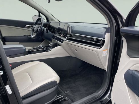 Used 2023 Kia Sportage EX image 20