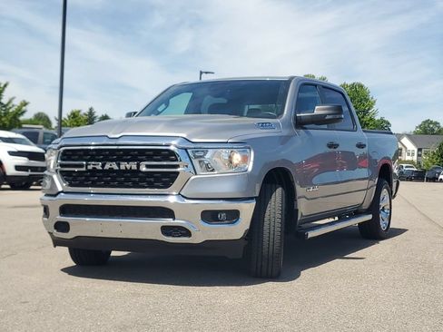 Used 2023 RAM 1500 Big Horn AWD/4WD image 4