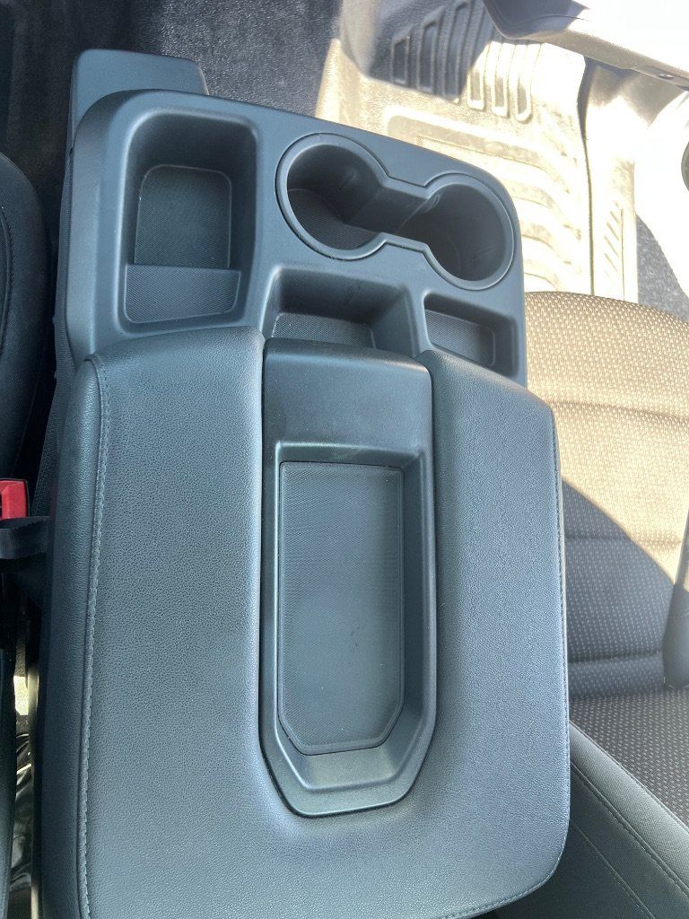 Used 2025 Chevrolet Silverado 1500 W/T RWD image 25
