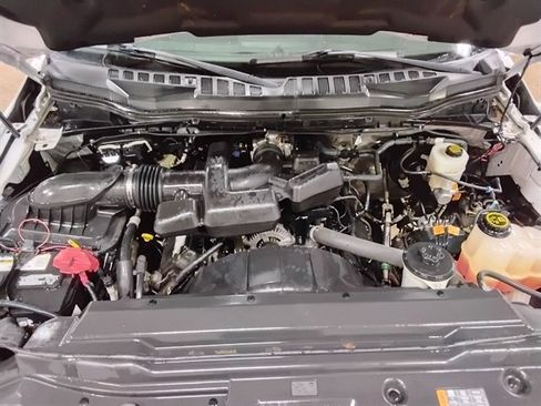 Used 2018 Ford F250 XLT AWD/4WD image 8