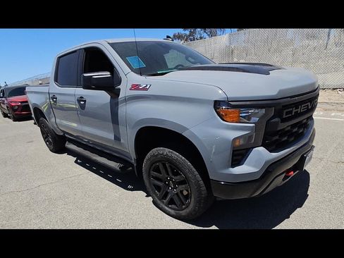 Used 2024 Chevrolet Silverado 1500 Custom Trail Boss AWD/4WD image 14