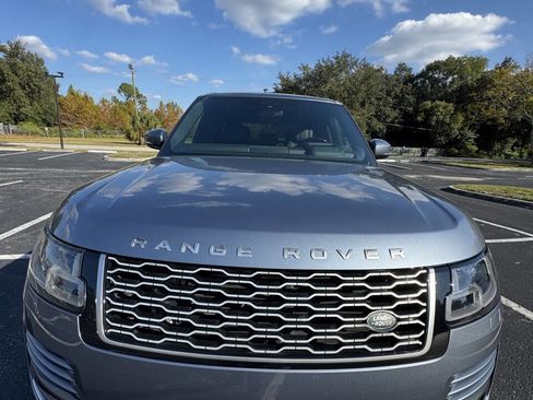 Used 2019 Land Rover Range Rover HSE image 2