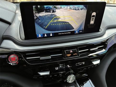 Used 2025 Acura MDX w/ Technology Package image 18