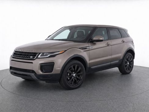 Used 2019 Land Rover Range Rover Evoque SE Premium AWD/4WD image 2