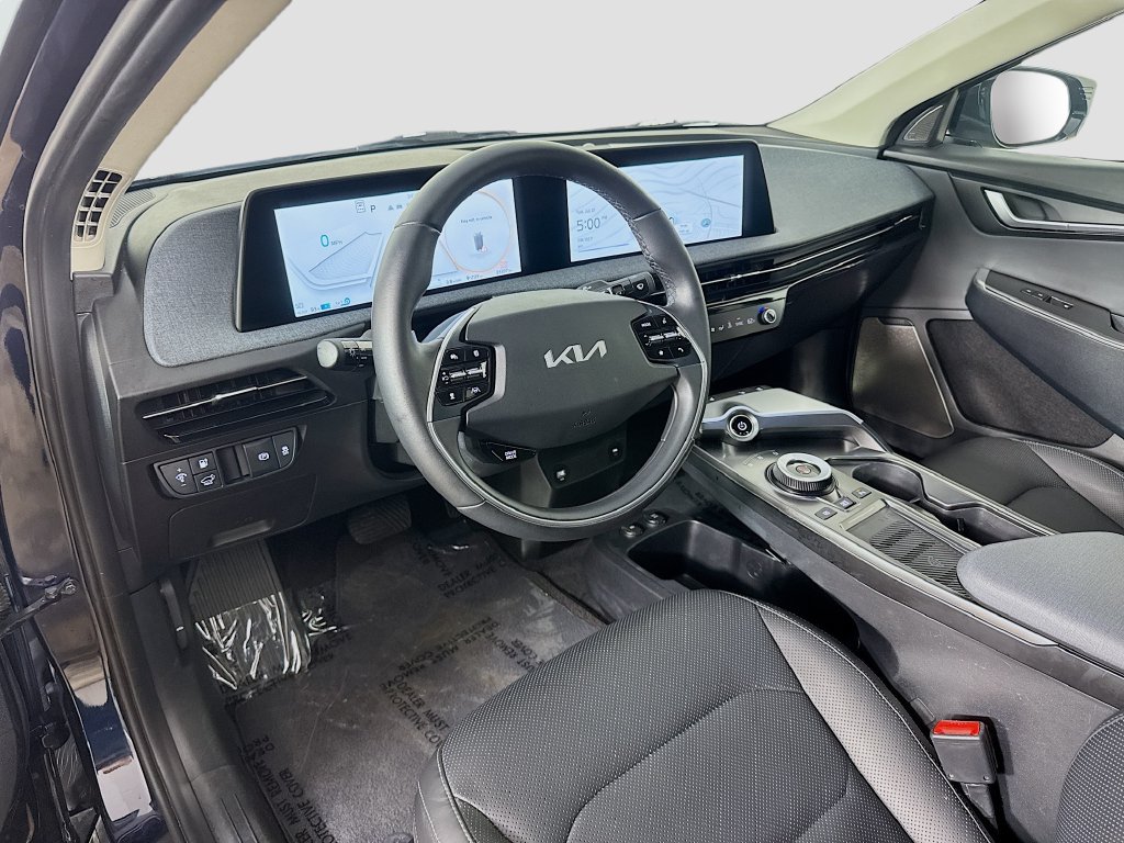 Used 2024 Kia EV6 Wind RWD image 10
