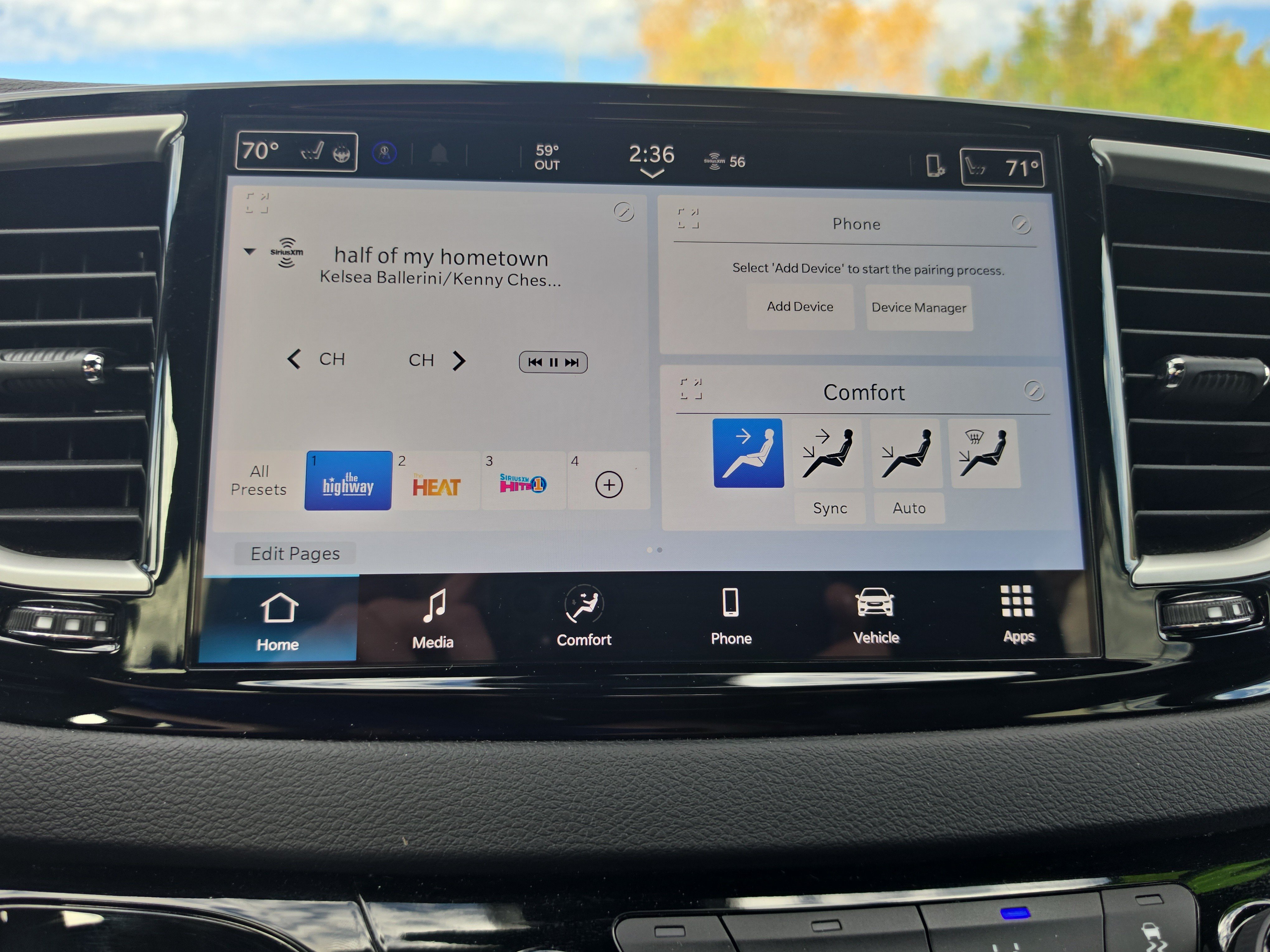 Used 2026 Chrysler Pacifica Select FWD image 27