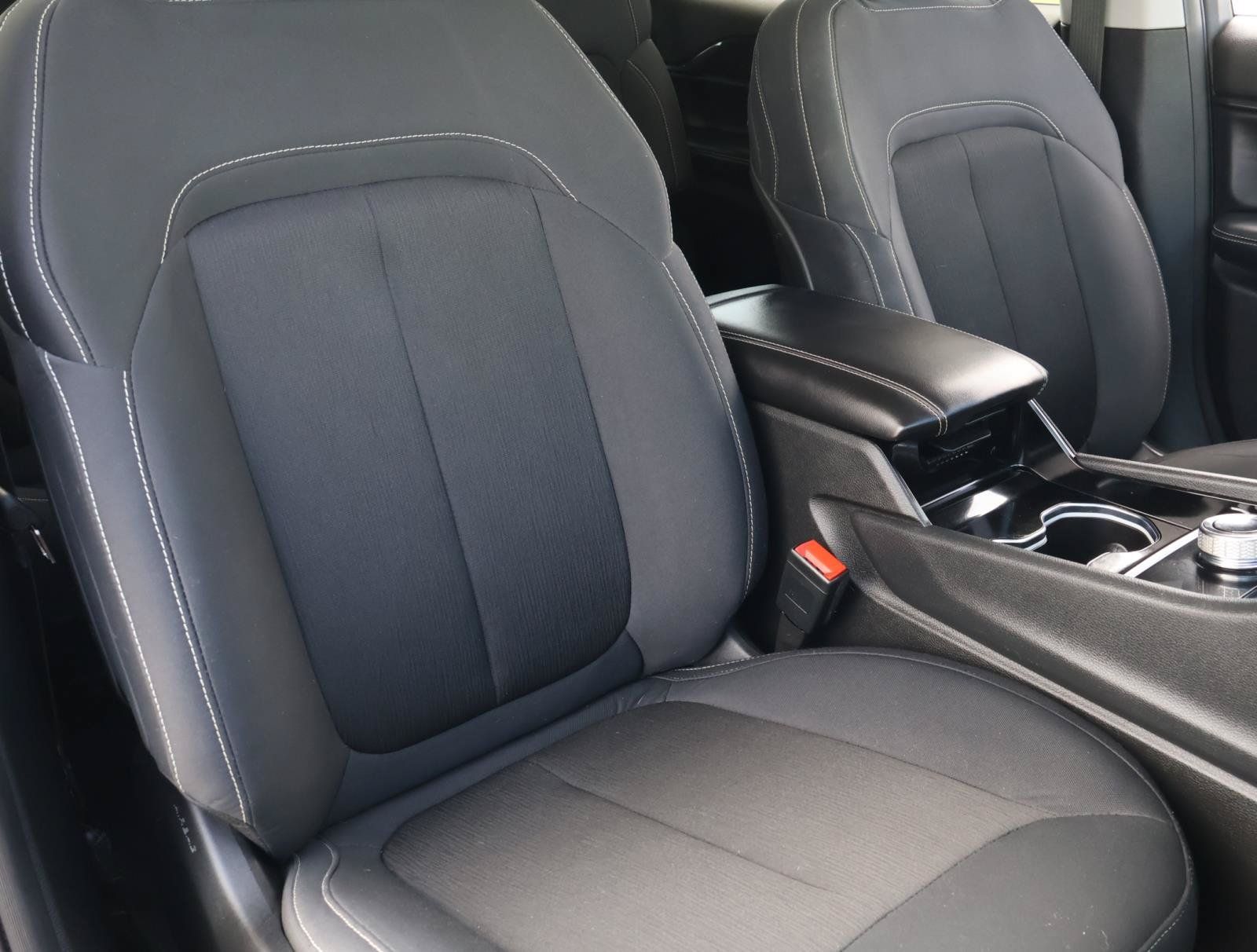 Used 2021 Jeep Grand Cherokee L Laredo w/ Luxury Tech Group I RWD image 17