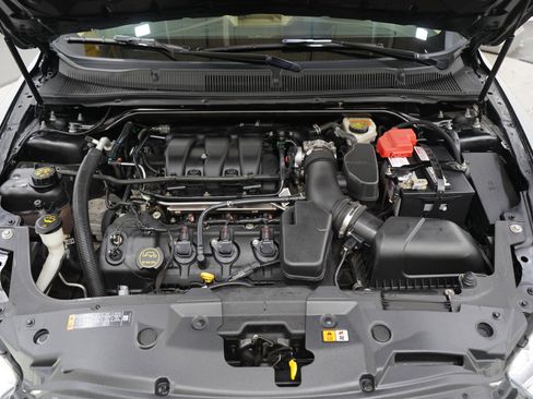 Used 2014 Ford Taurus SEL w/ Equipment Group 201A AWD/4WD image 28