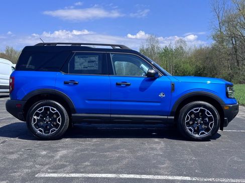 New 2026 Ford Bronco Sport Outer Banks AWD/4WD image 7