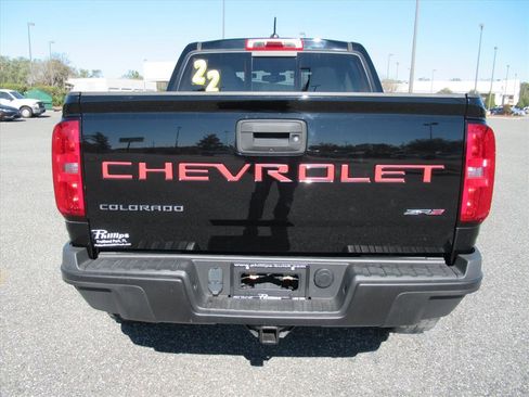 Used 2022 Chevrolet Colorado ZR2 image 5
