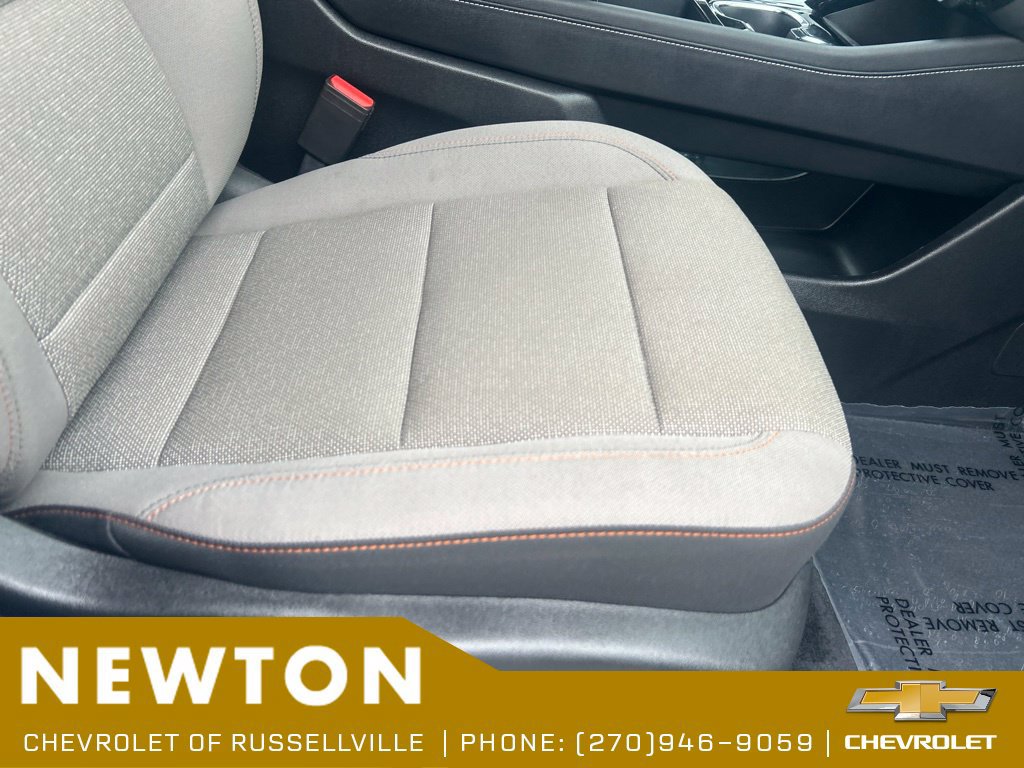 Used 2026 Chevrolet Traverse LT w/ Driver Confidence Package FWD image 25