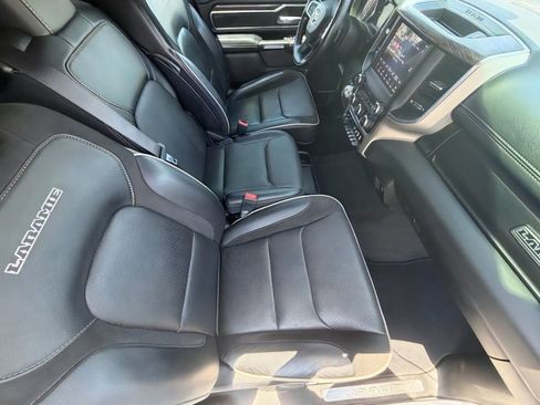 Used 2020 RAM 1500 Laramie AWD/4WD image 10
