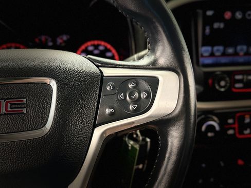 Used 2016 GMC Canyon SLT w/ Driver Alert Package AWD/4WD image 18