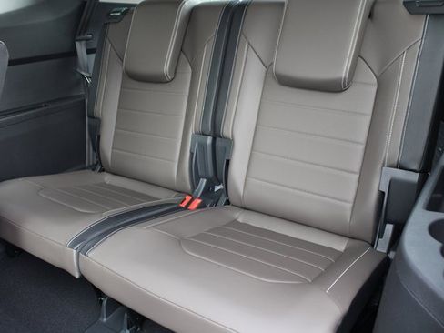 New 2025 Volkswagen Atlas SEL image 19