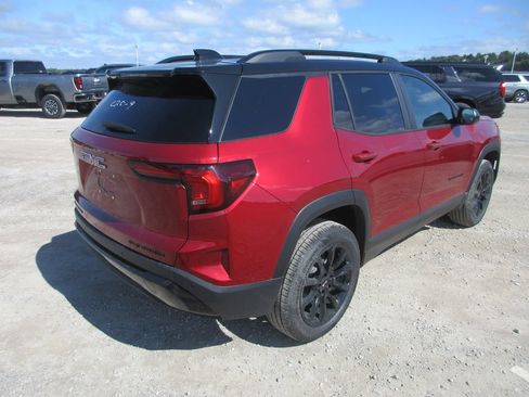New 2027 GMC Terrain Elevation w/ Elevation Premium Package FWD image 4