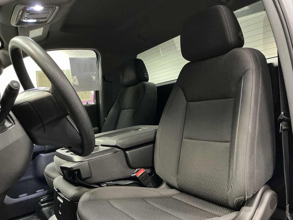 Used 2025 GMC Sierra 1500 Pro w/ Pro Value Package AWD/4WD image 9