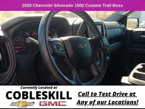 Used 2020 Chevrolet Silverado 1500 Custom Trail Boss w/ Custom Convenience Package AWD/4WD image 16