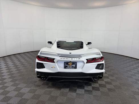 Used 2023 Chevrolet Corvette Stingray Premium Cpe w/ Z51 Performance Package image 8