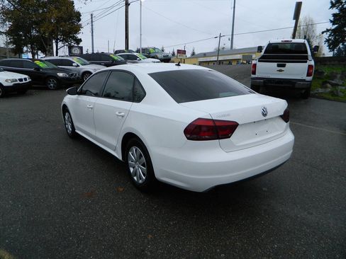 Used 2012 Volkswagen Passat 2.5 S image 6