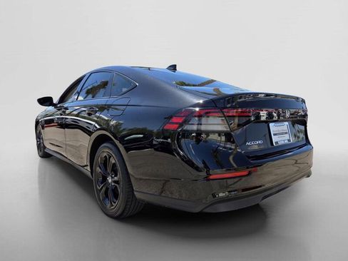 Used 2025 Honda Accord SE image 3