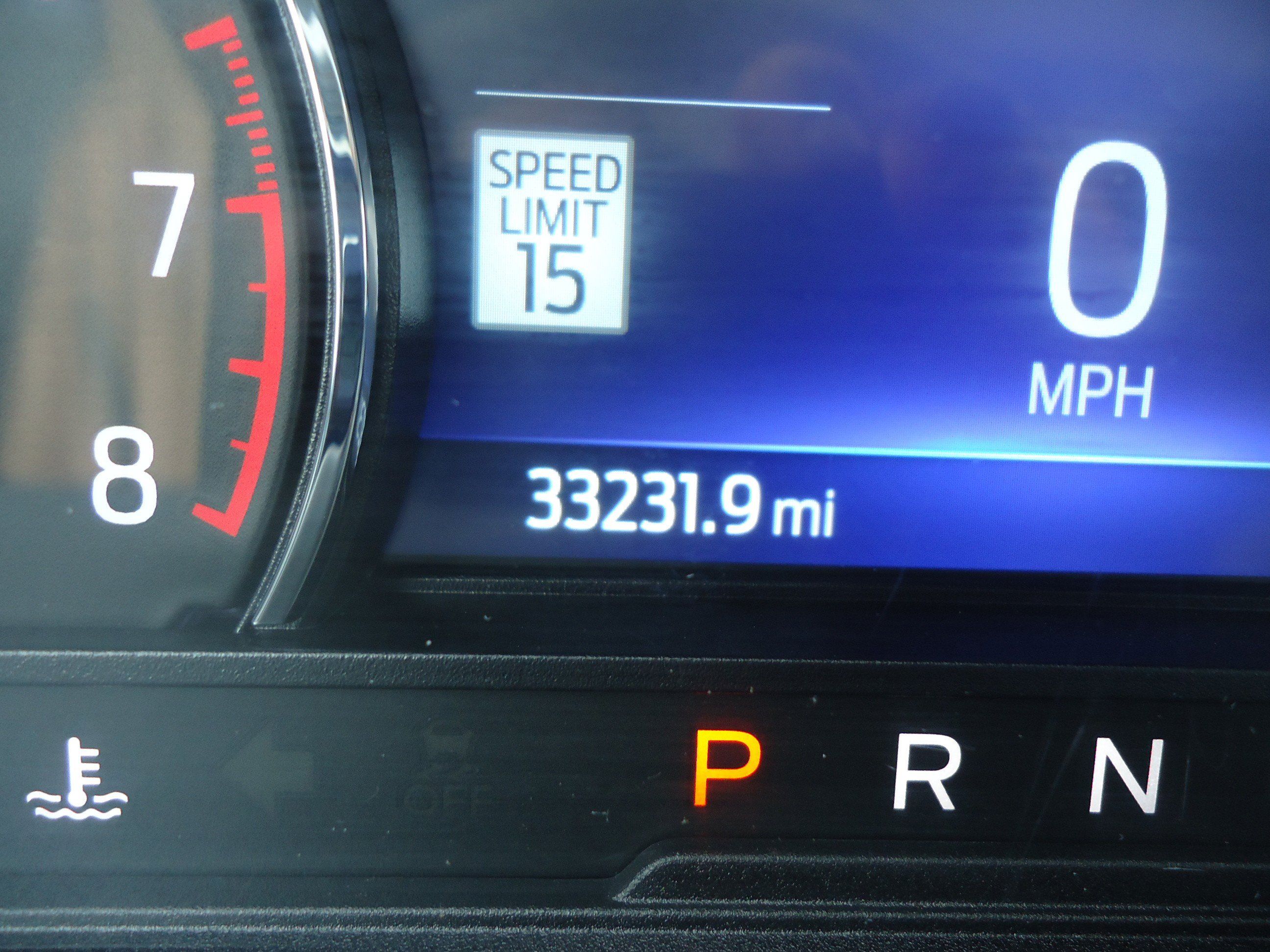 Used 2022 Ford Explorer XLT w/ Equipment Group 202A AWD/4WD image 14