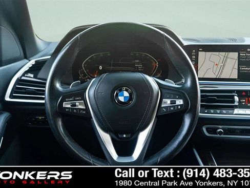 Used 2021 BMW X5 xDrive40i w/ Premium Package 2 image 44