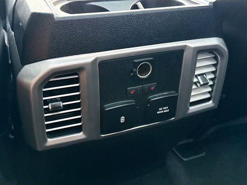 Used 2018 Ford F250 Platinum w/ Platinum Ultimate Package image 25