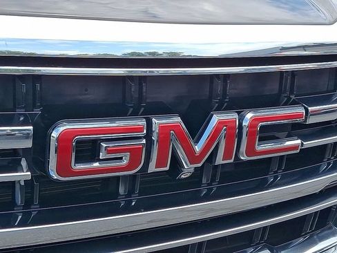 Used 2022 GMC Yukon XL SLT w/ SLT Premium Package AWD/4WD image 31