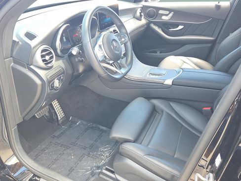 Certified 2022 Mercedes-Benz GLC 300 w/ AMG Line image 9