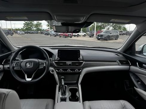 Used 2018 Honda Accord EX-L image 16