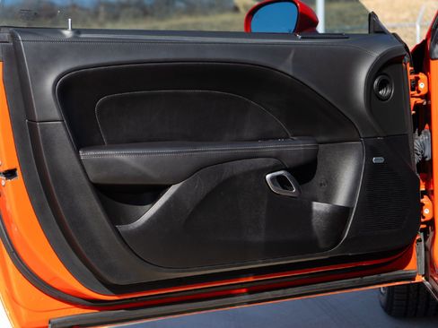 Used 2020 Dodge Challenger SXT w/ Plus Package image 21