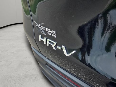 Used 2025 Honda HR-V LX image 31