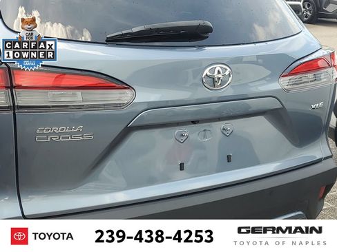 Certified 2023 Toyota Corolla Cross XLE w/ Convenience Package FWD image 17
