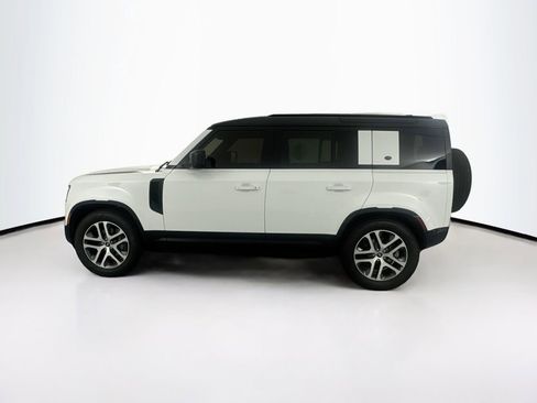 Certified 2022 Land Rover Defender 110 X-Dynamic SE AWD/4WD image 8