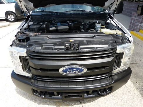 Used 2019 Ford F250 XL image 9