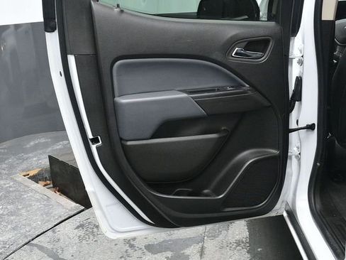 Used 2022 Chevrolet Colorado Z71 w/ Safety Package image 14