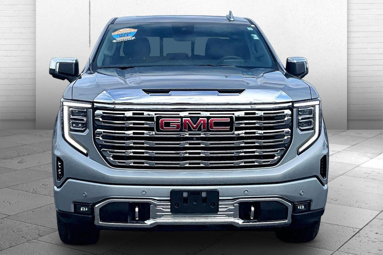 Used 2025 GMC Sierra 1500 Denali AWD/4WD image 2