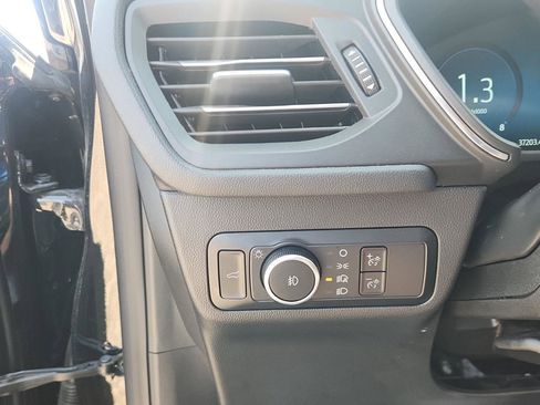 Used 2024 Ford Escape Platinum AWD/4WD image 19