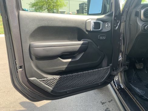 Certified 2021 Jeep Wrangler Unlimited Sport image 18