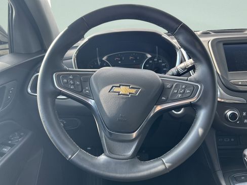 Used 2024 Chevrolet Equinox LT image 19