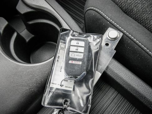 Certified 2021 Honda Ridgeline Sport image 32