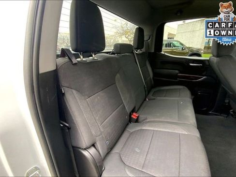 Used 2022 GMC Sierra 1500 SLE image 25